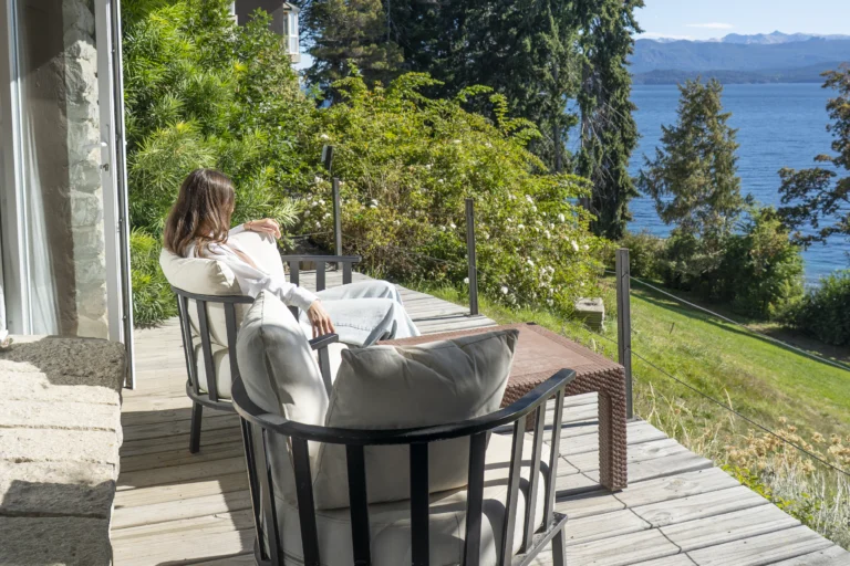 07-Habitacion-Lago-Balcony-Deluxe-La-Cascada-Bariloche